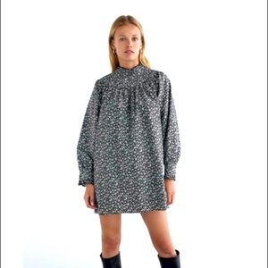 Printed poplin dress, long sleeve mini dress. NWT